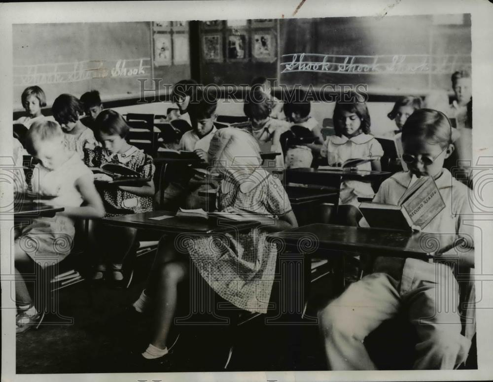 1934 Press Photo 2nd Grade Classroom of Kidnapped June Robles, Tucson Arizona - Historic Images