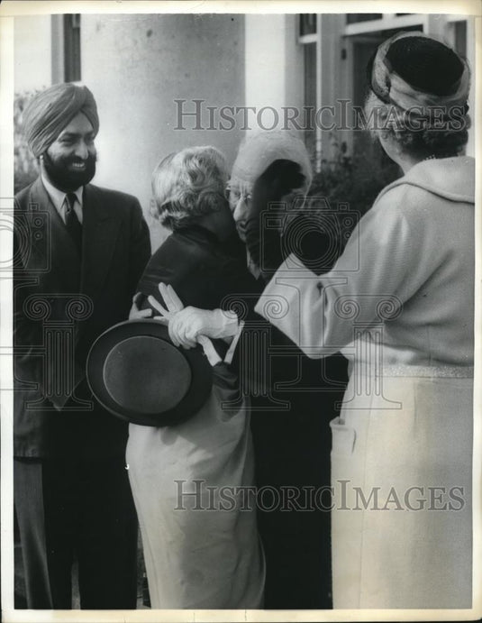 1957 Press Photo Irish President Sean O' Kelly and Indian Ambassador V Lakshmi - Historic Images