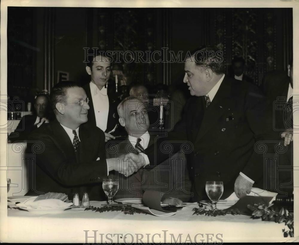 1939 Press Photo Mayor Joseph Scholtz, Mayor Harold Burton, Mayor F. LaGuardia - Historic Images