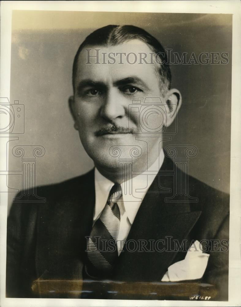 1937 Press Photo Newly appointed Used Car Merchandising director, J.C. Ullery - Historic Images