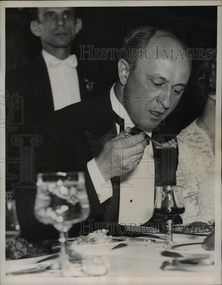 1937 Press Photo John W. Owens won the award for distinguished Editorial Writing - Historic Images