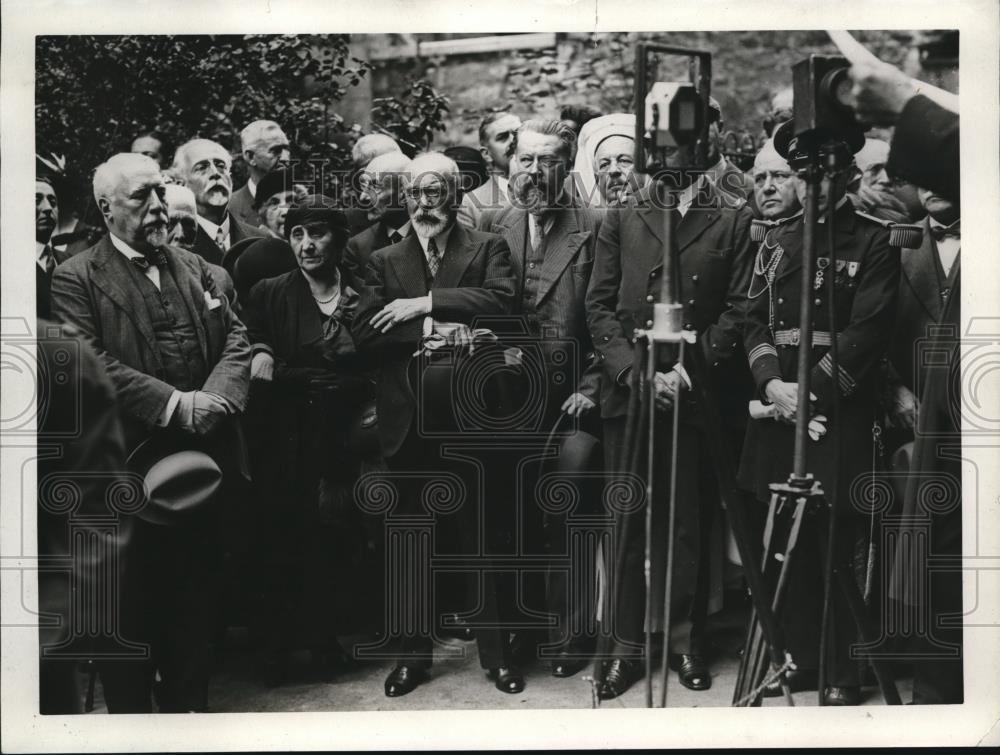 1934 Press Photo French Minister Louis Barthou dede=icates plaque - Historic Images