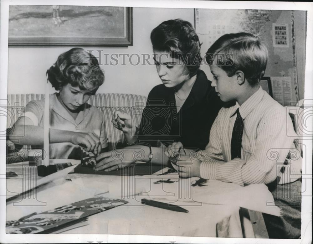 1955 Press Photo Stockholm Princess Christina, Margarethe &amp; Prince Carl - Historic Images