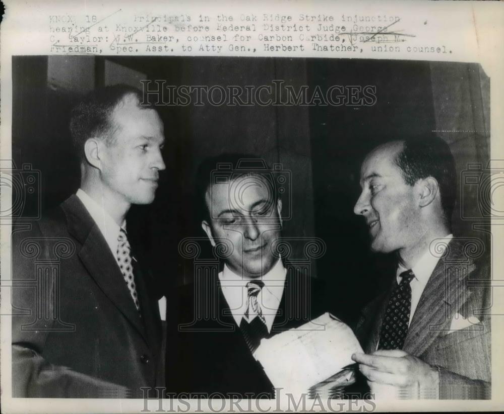 1948 Press Photo of principals in the Oak Ridge strike injunction. - Historic Images