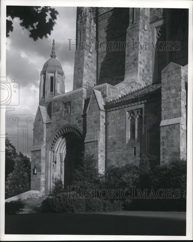 1941 Press Photo Wxterior of Our Lady Holy rosary Cathedral Toledo Ohio - Historic Images