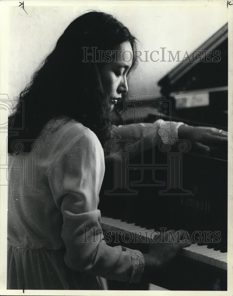 1983 Press Photo Dorian Ho Musician - cvp27153 - Historic Images
