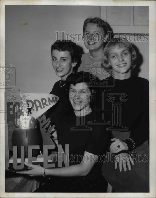 1955 Press Photo Lynne Kothera, Nan c Garapick, Alice Nardy & Thelma Assad - Historic Images