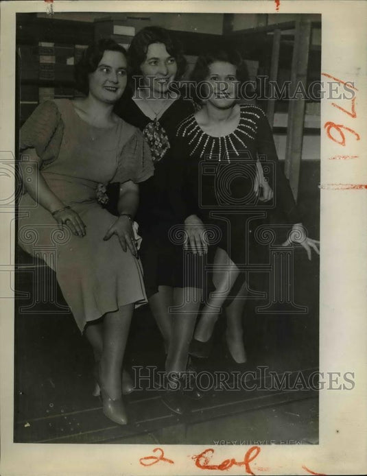 1938 Press Photo Miss Clara Kruegur, Miss Louise Fredericks, And Sadie David - Historic Images