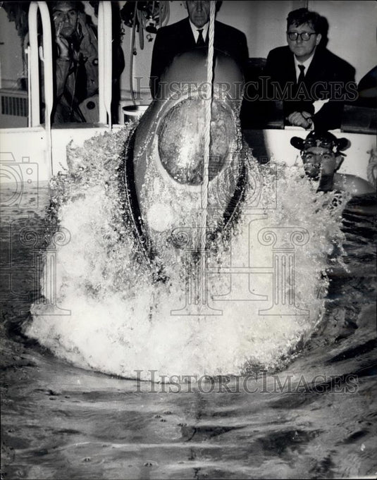 1965 Press Photo Mediterranean Submarine Escape Trials - Historic Images