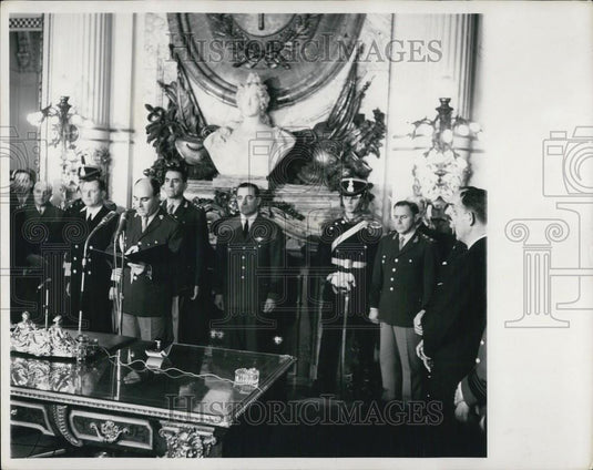 Press Photo Government Of Argentina Making A Formal Speech - Historic Images