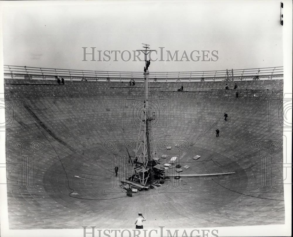 1957 Press Photo Largest Radio Telescope in the World - Historic Images