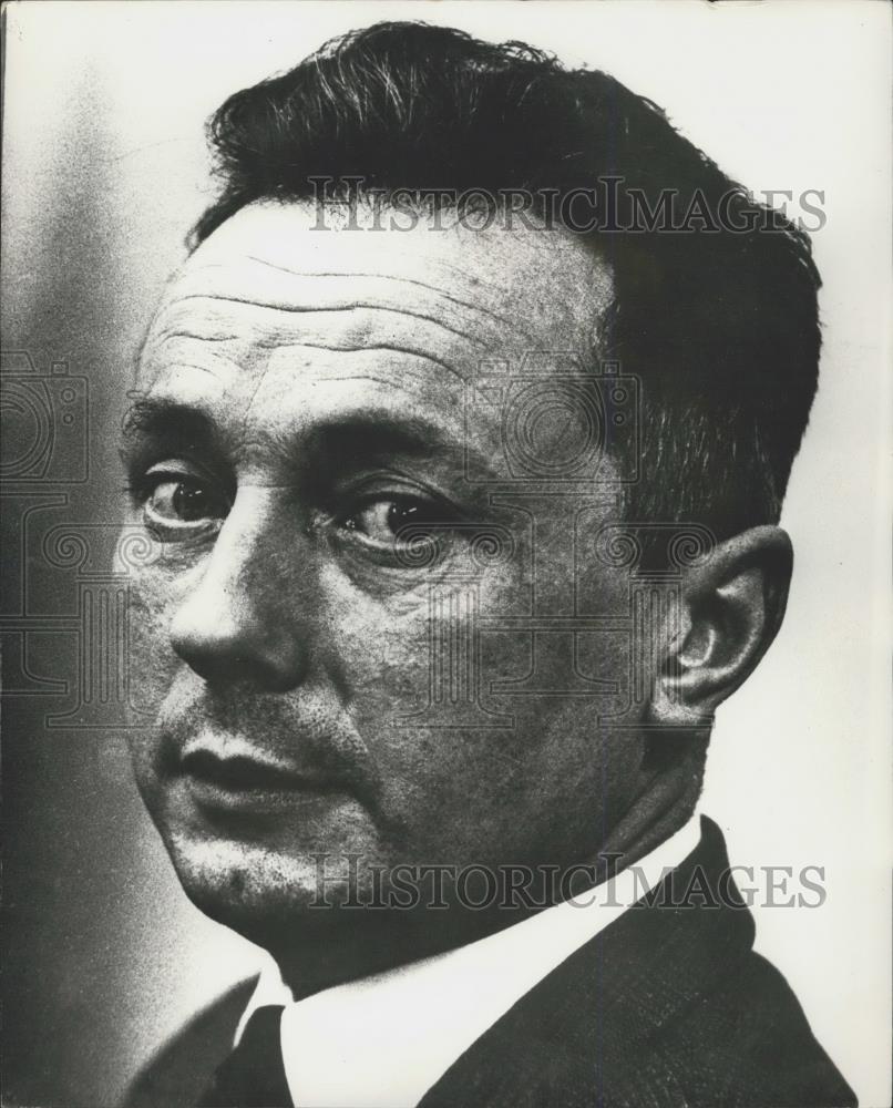 Press Photo IRA Leader Sean MacStionfain - Historic Images