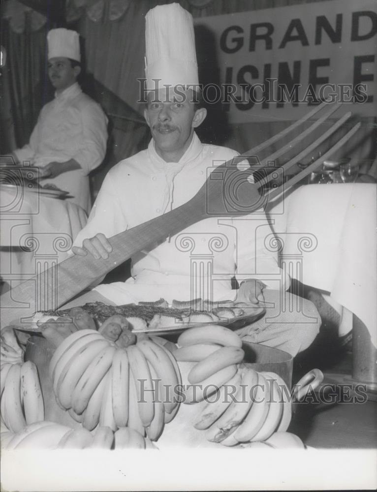 1967 Press Photo Gilbert Picard chef in restaurant Au Beaulieu-Sur-mer (Riviera) - Historic Images