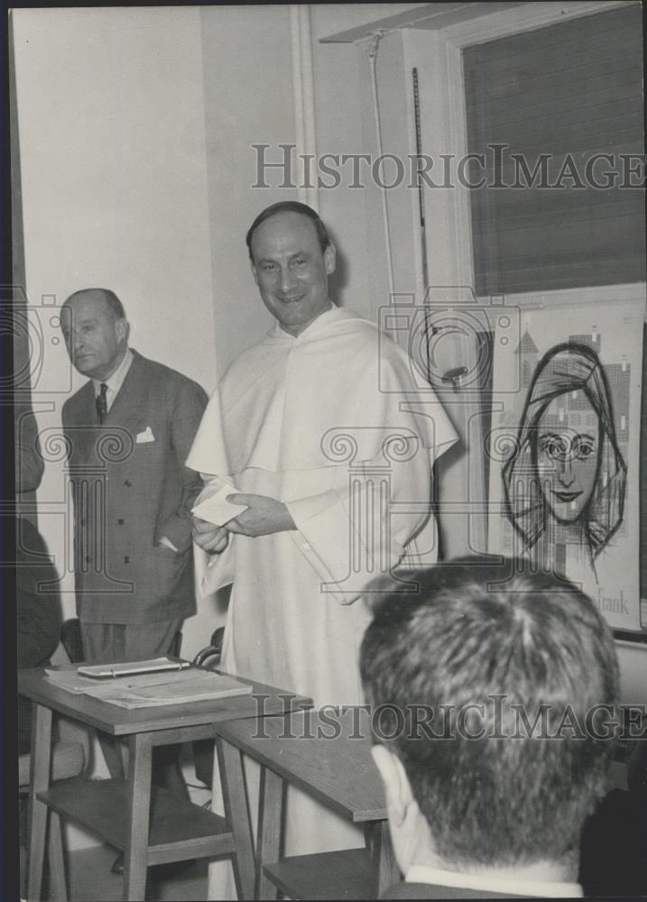 1960 Press Photo Rev. F. Pire Nobel Peace Prize Winner - Historic Images