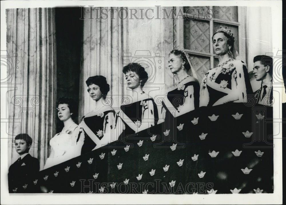 1959 Press Photo Crown Prince Carl Gustaf,sisters and Queen Louise - Historic Images