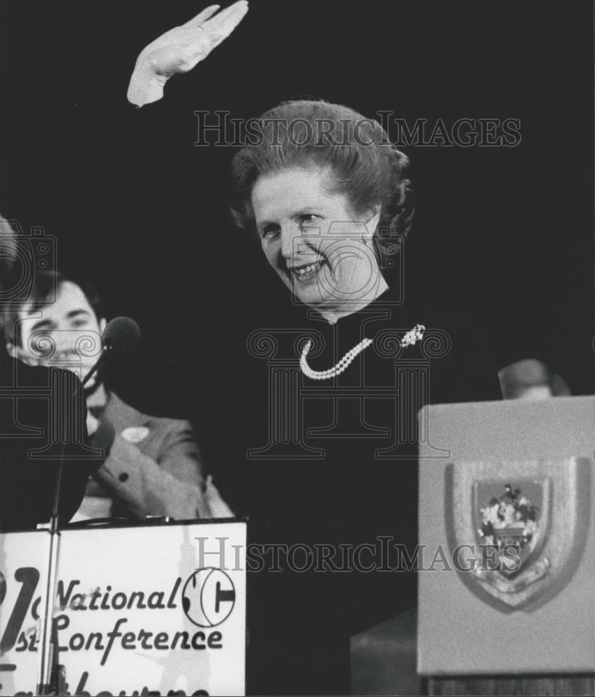 1981 Press Photo Mrs. Thatcher addresses the young Conservatives - Historic Images