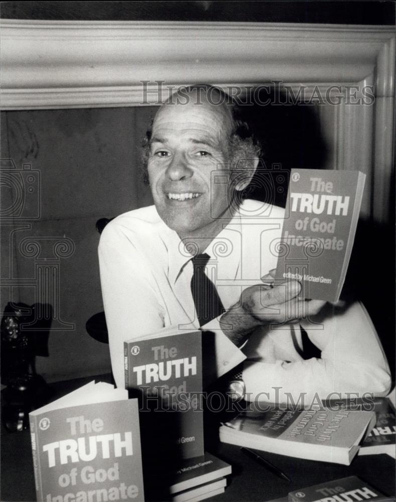 1977 Press Photo Michael Green author of "The truth of God Incarnate" - Historic Images