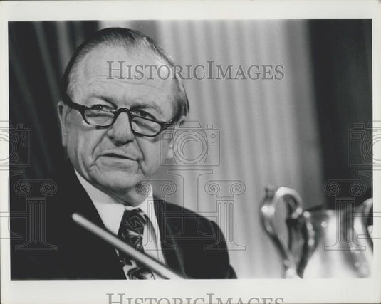 1975 Press Photo Senator Frank Moss - Historic Images