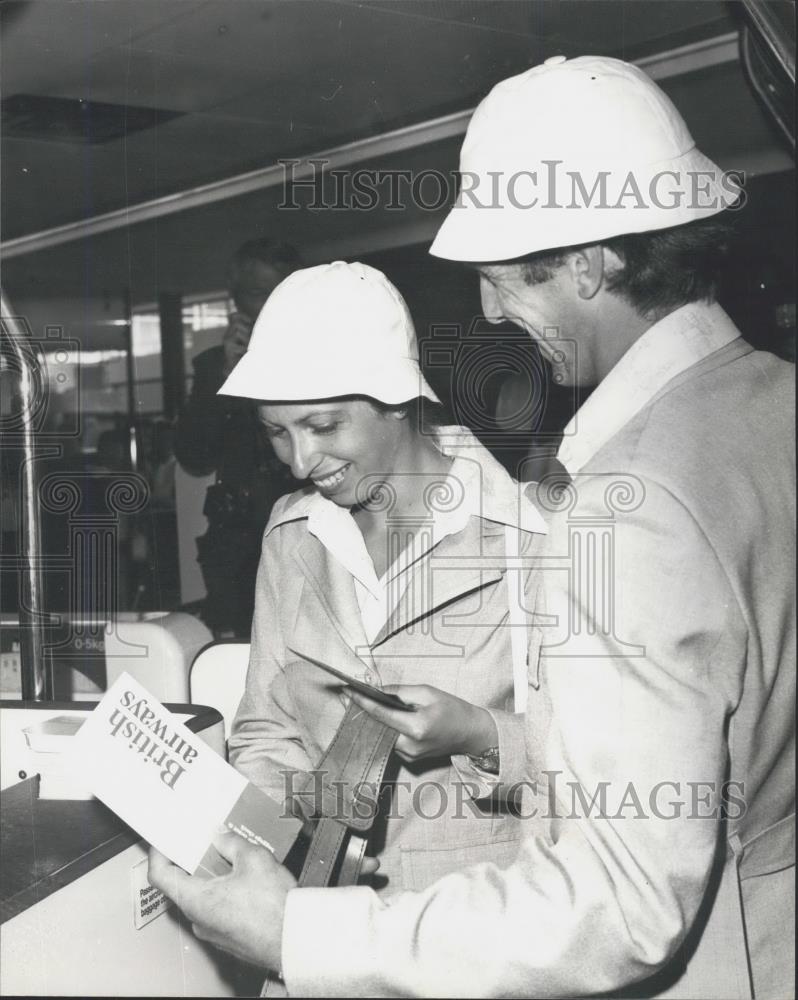 1976 Press Photo Princess Anne &amp; Members of Olympic Equestrian Team - Historic Images