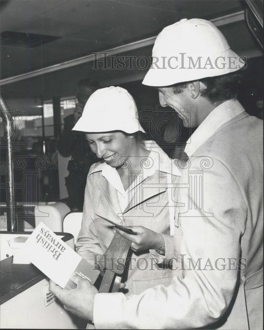 1976 Press Photo Princess Anne & Members of Olympic Equestrian Team - Historic Images