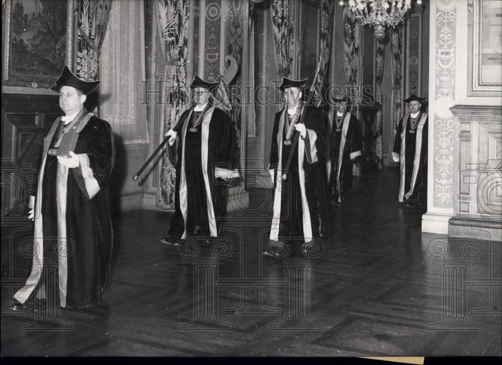 1953 Press Photo Sacavins, 50th Anniversary Of Brotherhood, Wine Growers, France - Historic Images