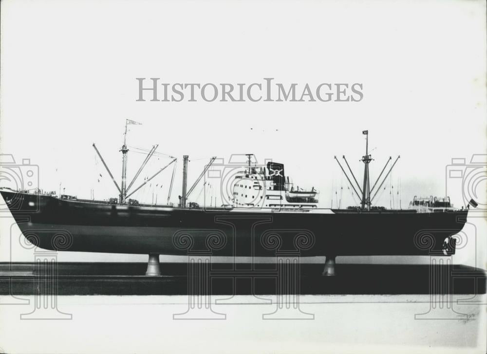 Press Photo Model of Ship - Historic Images