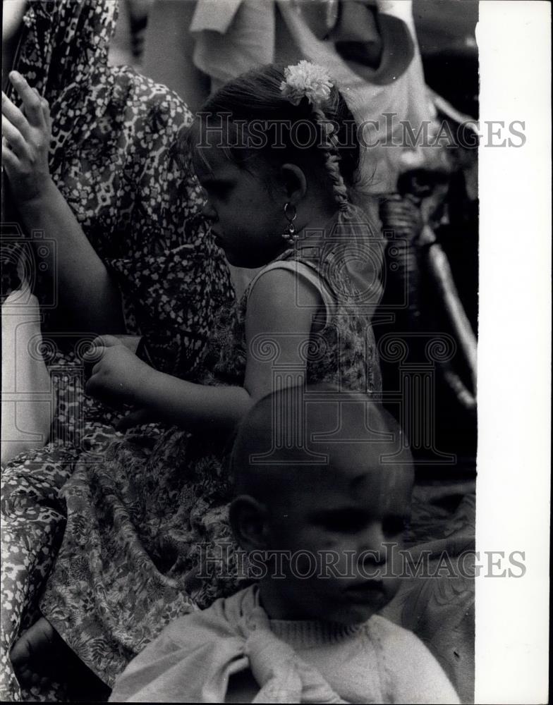 Press Photo Two junior devotees of Krishna Consciousness - Historic Images