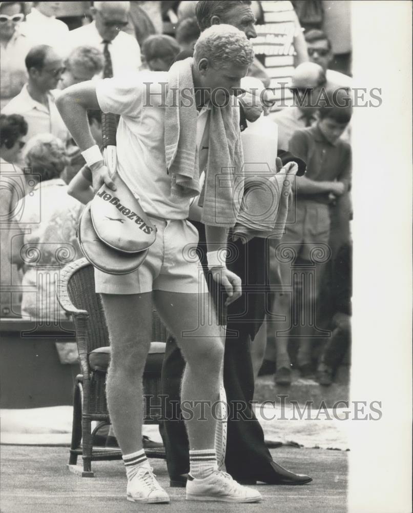 1969 Press Photo Davis Cup Tennis at Wimbledon Mark Cox (Great Britain) - Historic Images