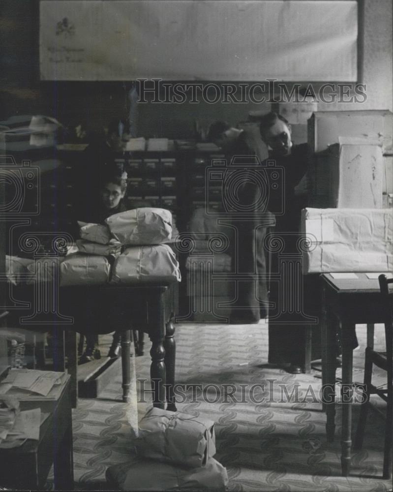 Press Photo Parcels of letters ready for dispatch to Germany - Historic Images