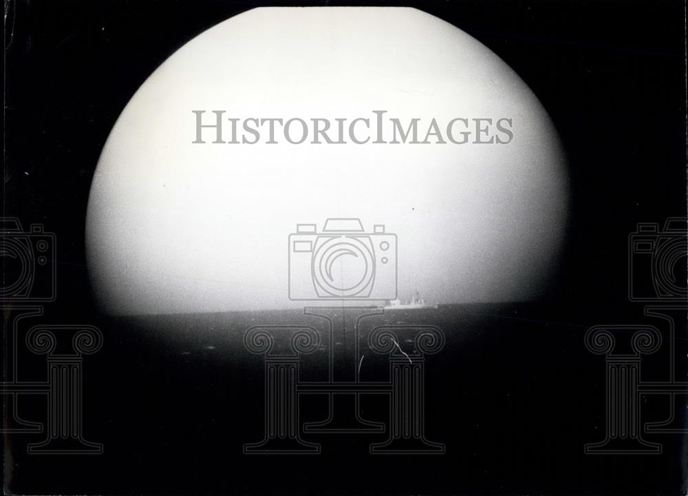 Press Photo Channel seen thru periscope of the Dreadnought - Historic Images