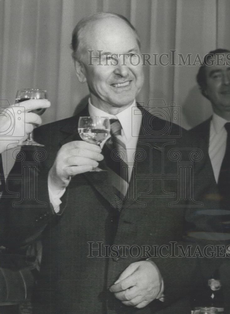 1976 Press Photo Hostile Reception Russian &quot;Terror Chief&quot; Boris Ponomarev - Historic Images