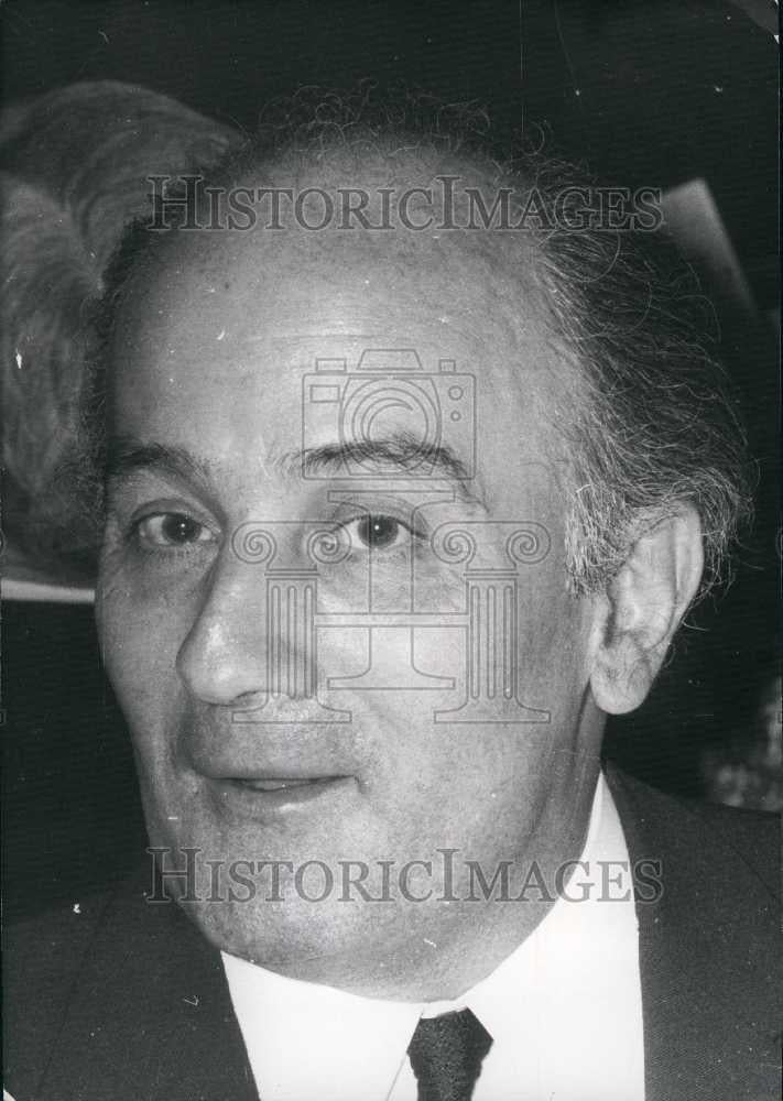 Press Photo Portrait of Mr Francis Guy de Car of France - Historic Images