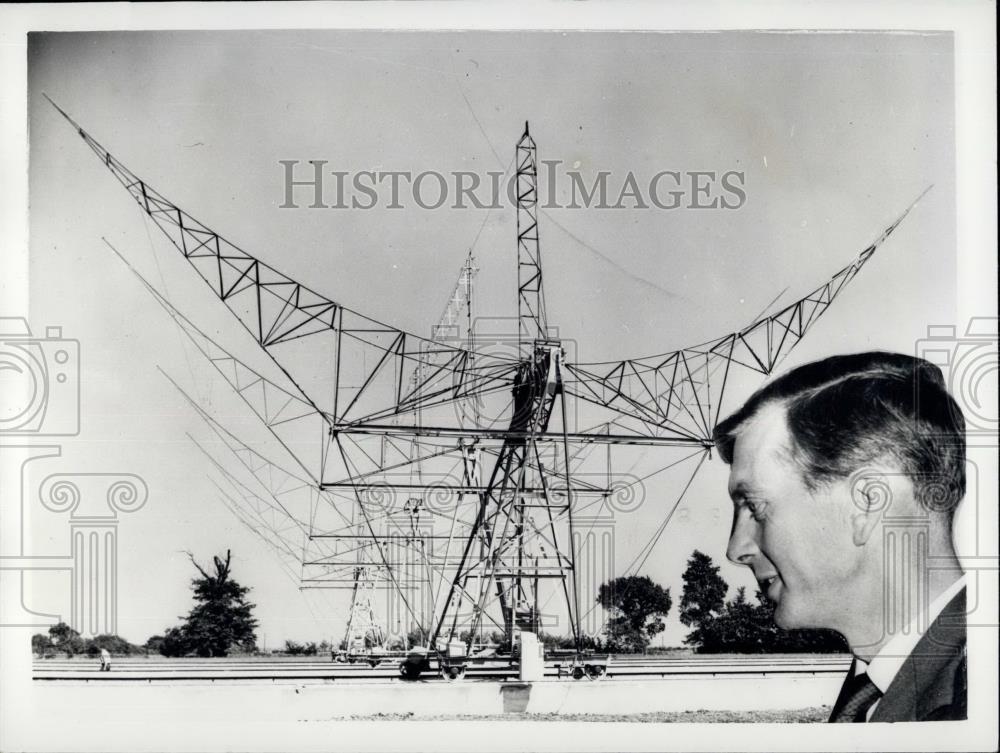 1961 Press Photo Radio Telescope British Scientist Professor Martin Rye - Historic Images