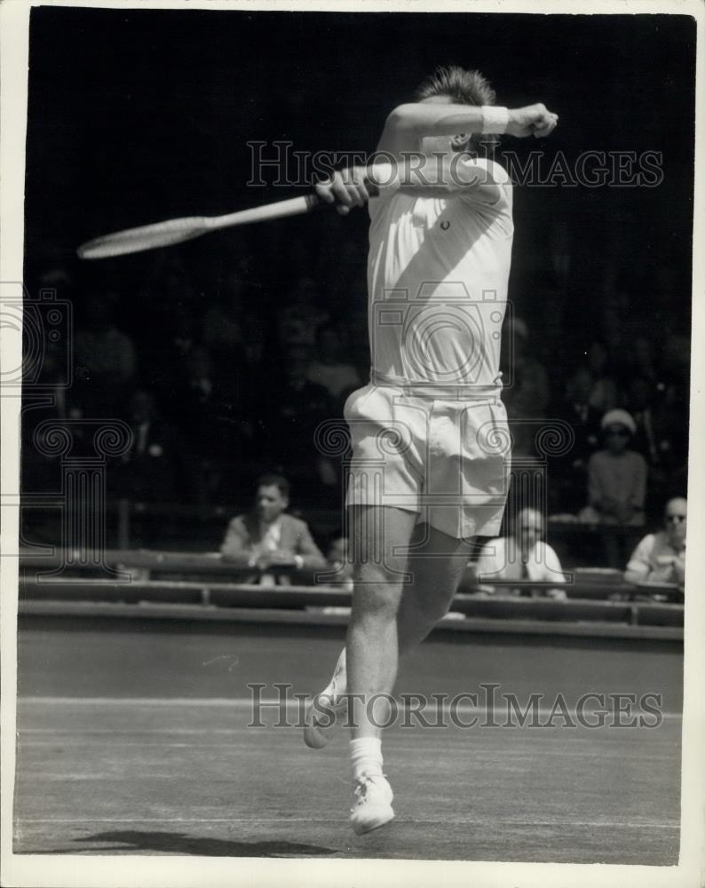 1960 Press Photo W.A. Knight (GB) at Wimbledon Championships - Historic Images