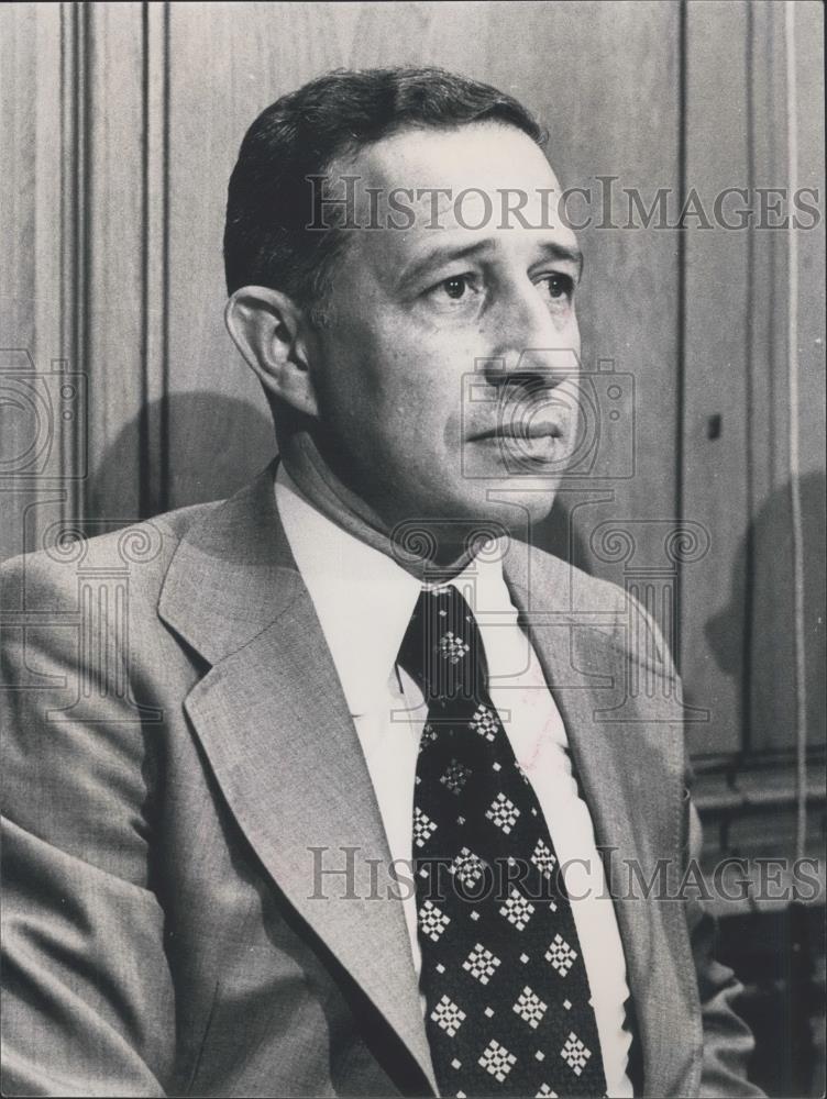 1977 Press Photo Col. Mario Firmino Miguel Portuguese Minister of Defense - Historic Images