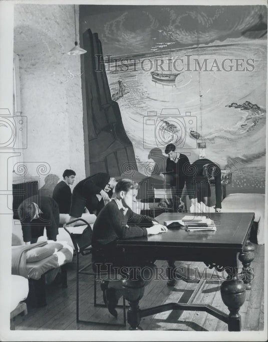 Press Photo Gordonstoun school that Prince Charles will attend - Historic Images