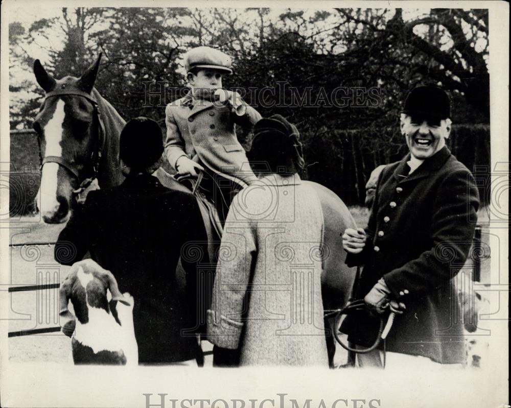 1955 Press Photo Royal Family at Hunt - Historic Images