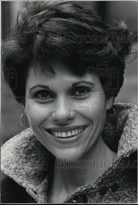 1977 Press Photo Glorida Hodes Singer - cvp27167 - Historic Images