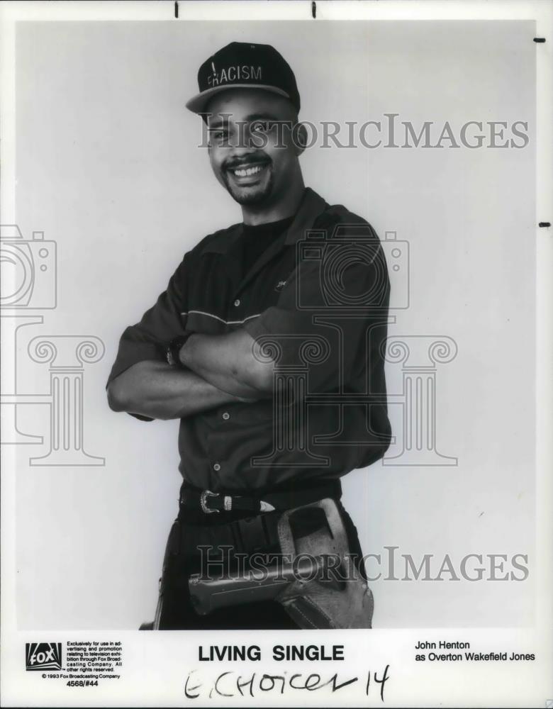 1995 Press Photo John Henton on Living Single - cvp22134 - Historic Images