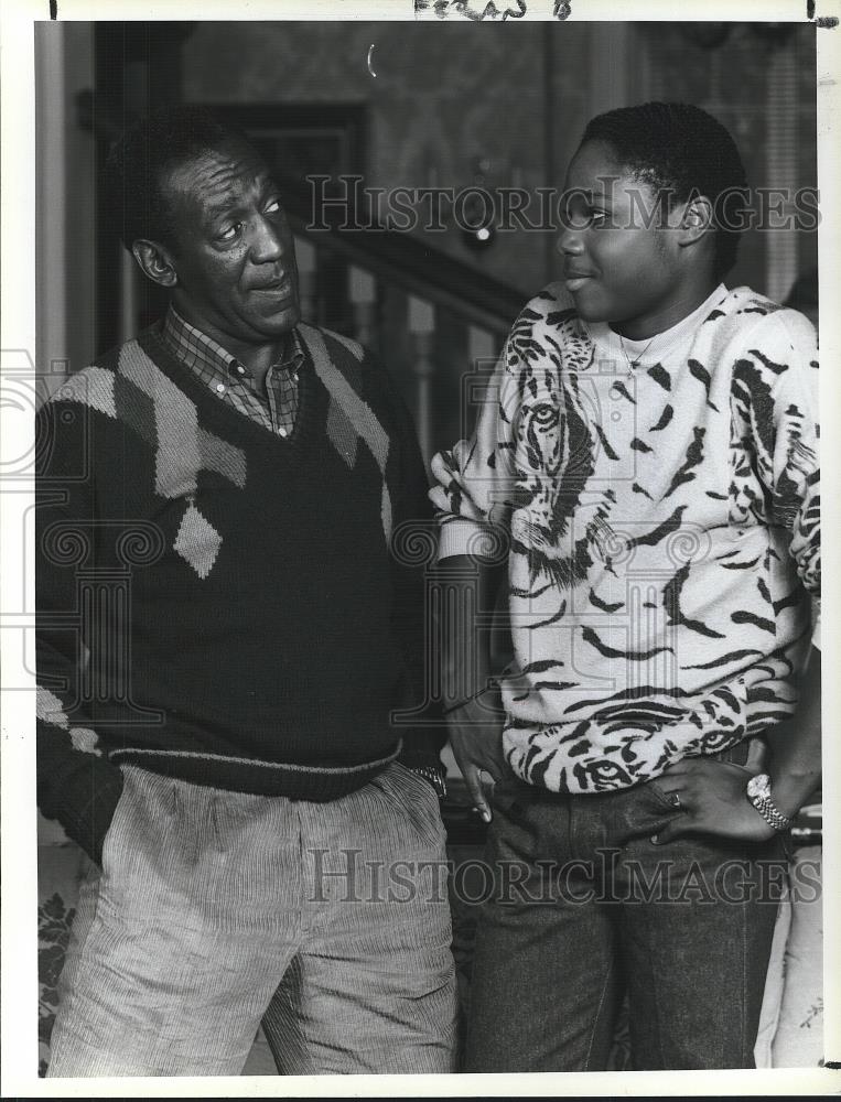 1985 Press Photo Bill Cosby and Malcolm-Jamal Warner in SEEING EYE-TO-EYE - Historic Images