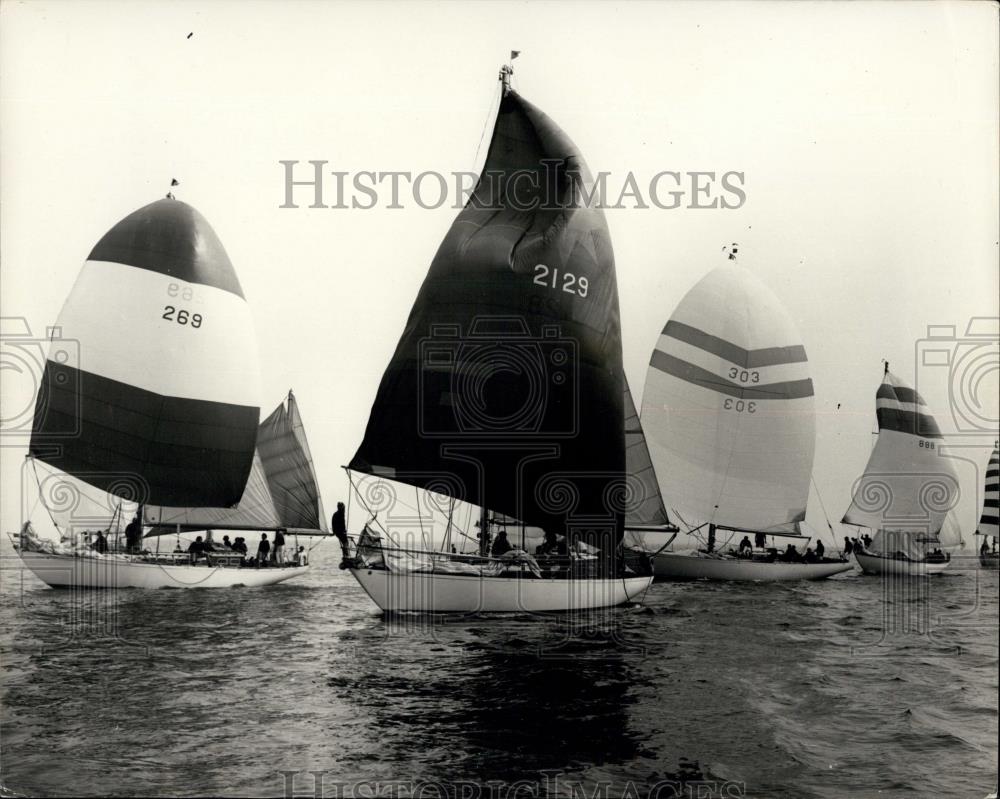 1968 Press Photo Sailboats In Nab Tower Race - Historic Images