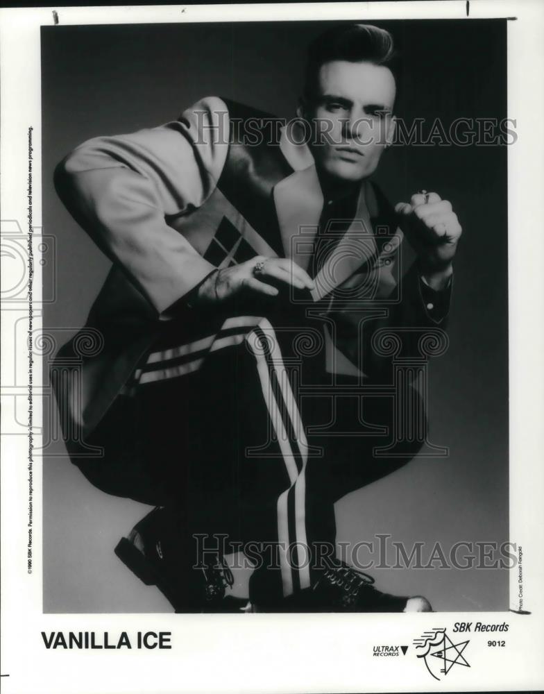 1991 Press Photo Vanilla Ice Robert Van Winkle Hip Hop Rapper Actor - cvp22851 - Historic Images