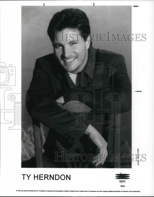1998 Press Photo Ty Herndon - cvp22021 - Historic Images