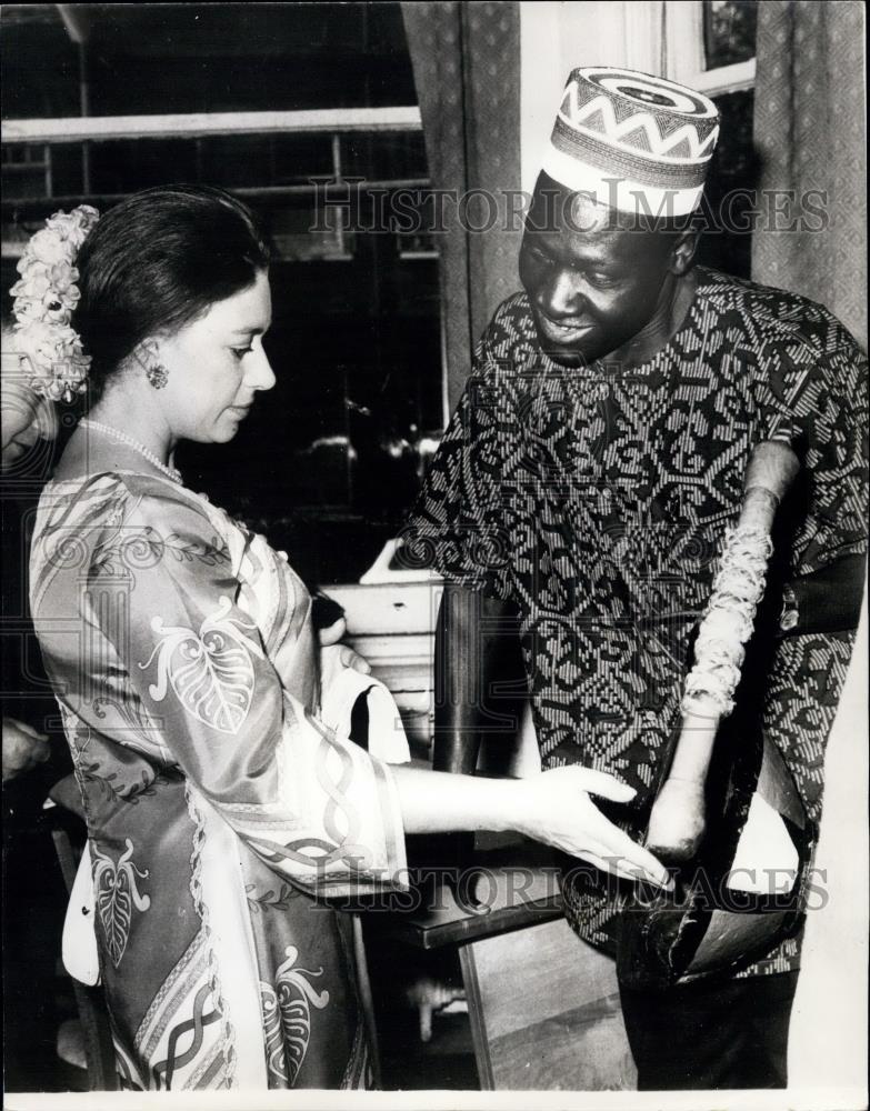 1969 Press Photo Princess Margaret Visits Commonwealth Hostel - Historic Images