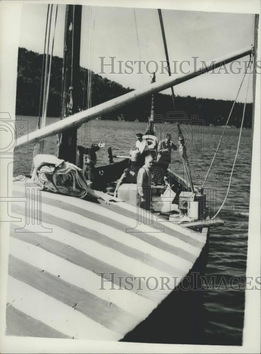 1958 Press Photo Bergen, Norway, the Viking Ship "The Vikings", - Historic Images