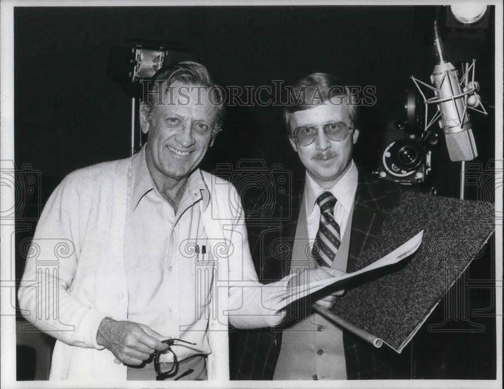 Press Photo William Holden and Mike Ryan during Alaska&#39;s 1977 radio - cvp23751 - Historic Images