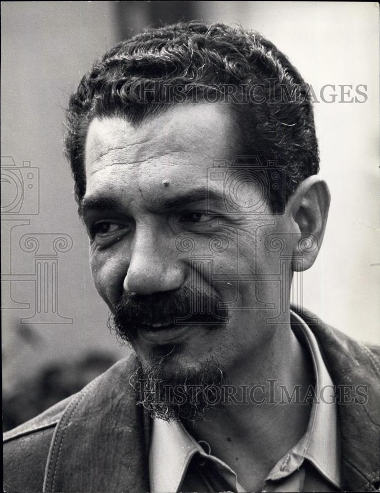 Press Photo Lucio Lara, Political Bureau and Central Committee of MPLA. - Historic Images