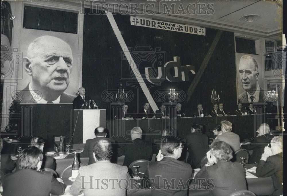 1974 Press Photo Meeting of Democrats of the Republic & Pierre Messmer. - Historic Images