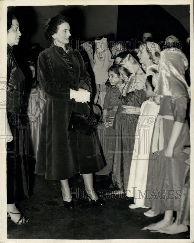 1953 Press Photo H.R.H The Duchess of Gloucester - Historic Images