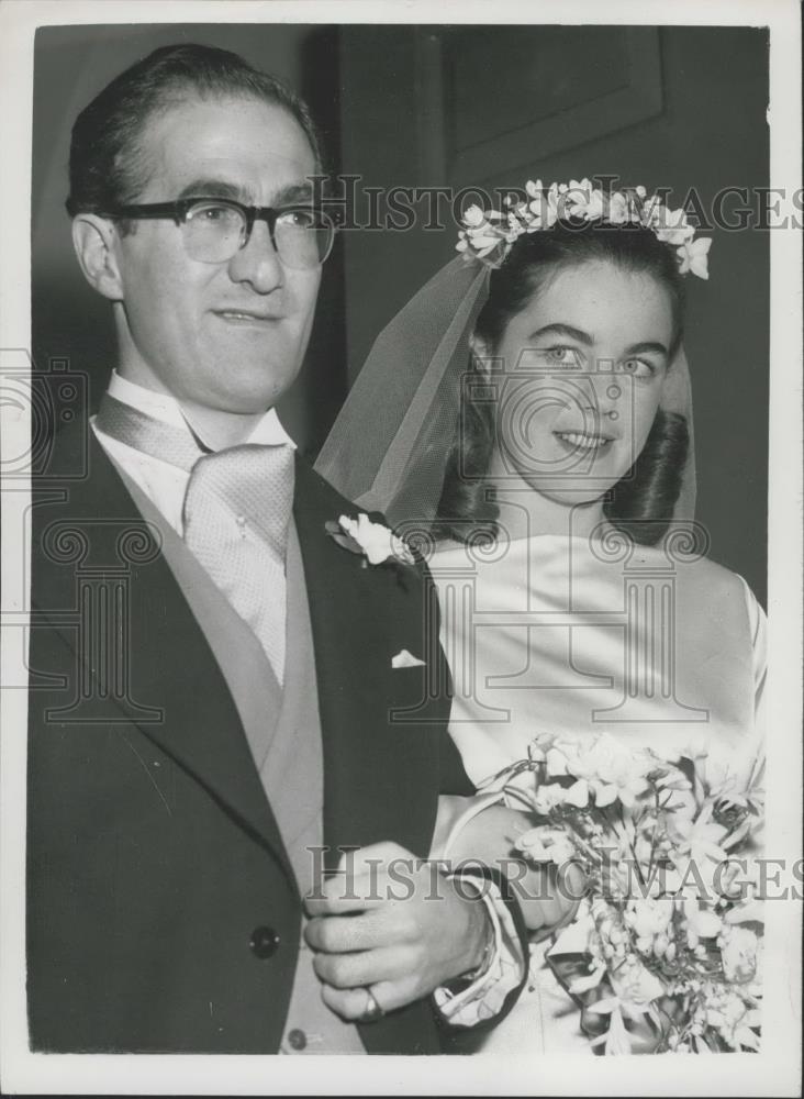 1957 Press Photo Mr. John Spencer Churchill &amp; Lady Annable Crewe After Wedding - Historic Images